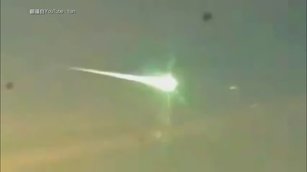 隕石落下瞬間直擊 閃耀中暗藏大危機9