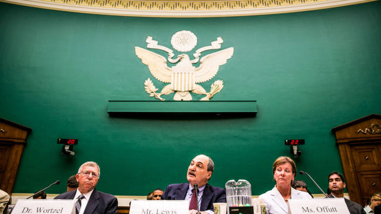 中共記者身份不明 美國開始採取行動?