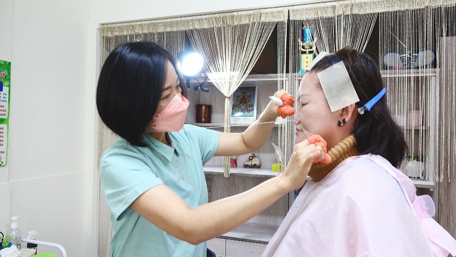 台民間古早保養術「挽面」技藝 不失傳