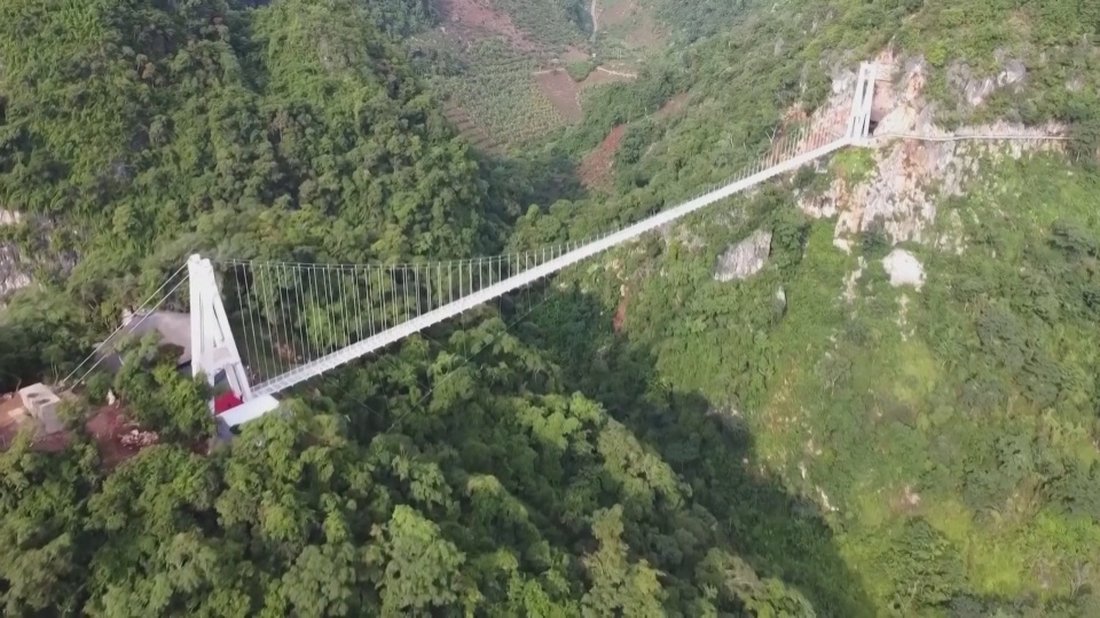 世界最長玻璃橋 越南白龍橋對外開放
