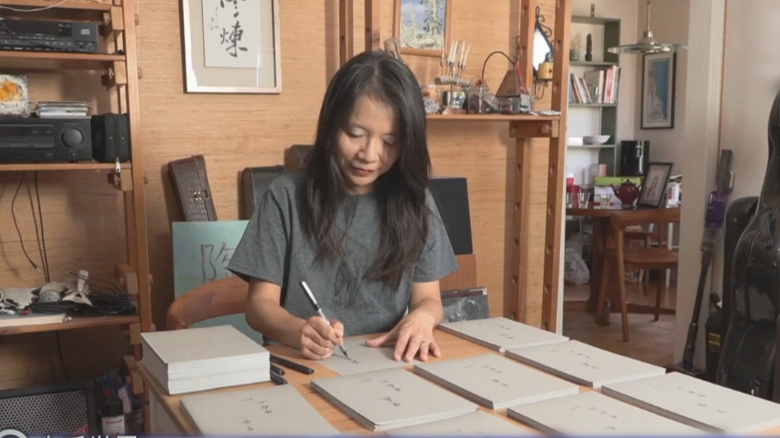 暢銷女作家熱愛中華文化 創作東方奇幻小說