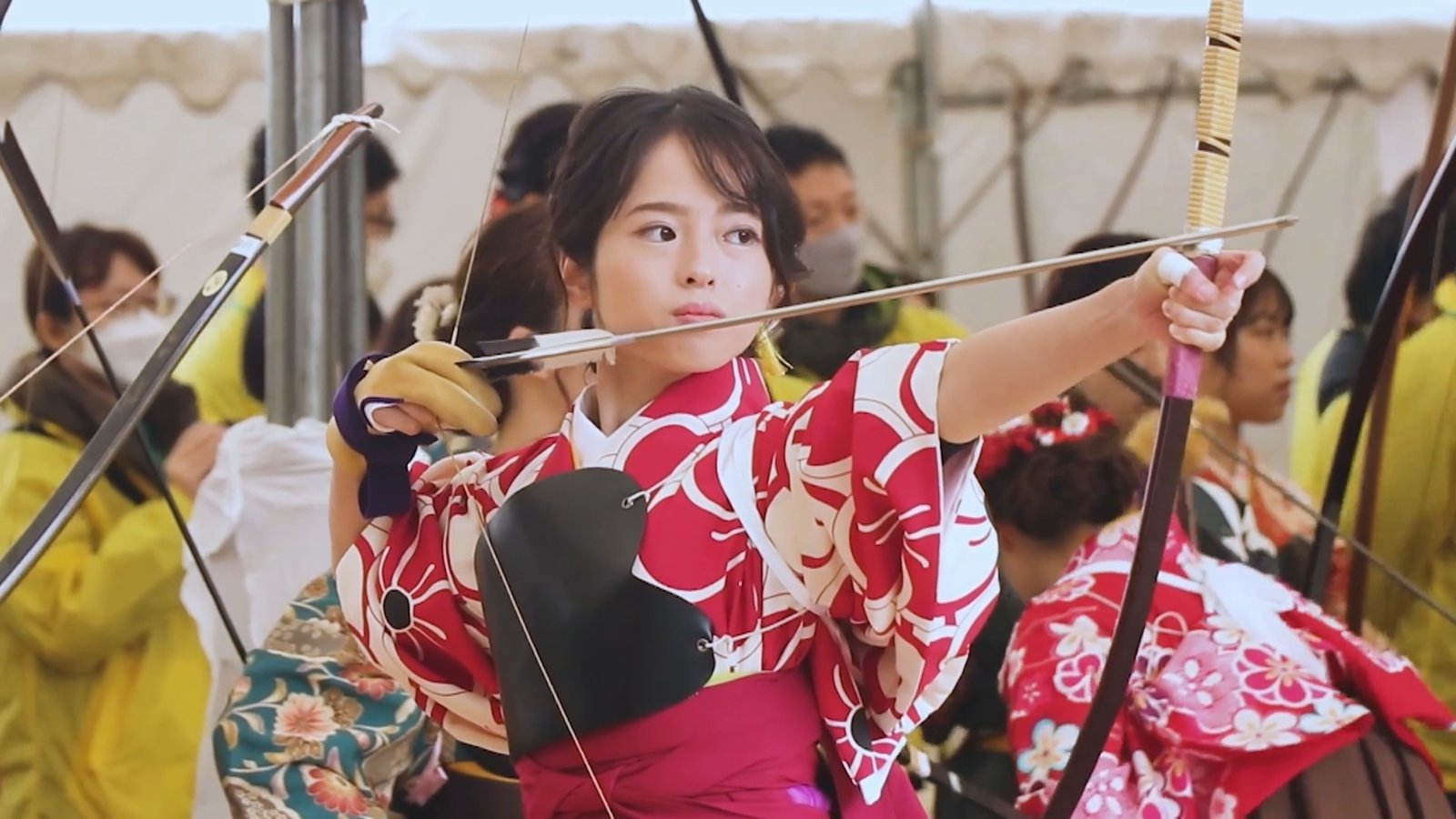 全國射箭大會 日本新成人華服亮相展英姿