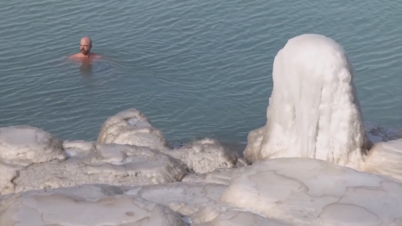 冰泳健身風行全美 心臟疾患老年人風險高