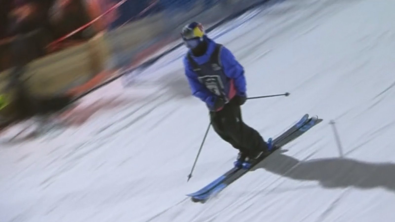 紅牛城市斜坡花樣滑雪比賽 挑戰高超技巧