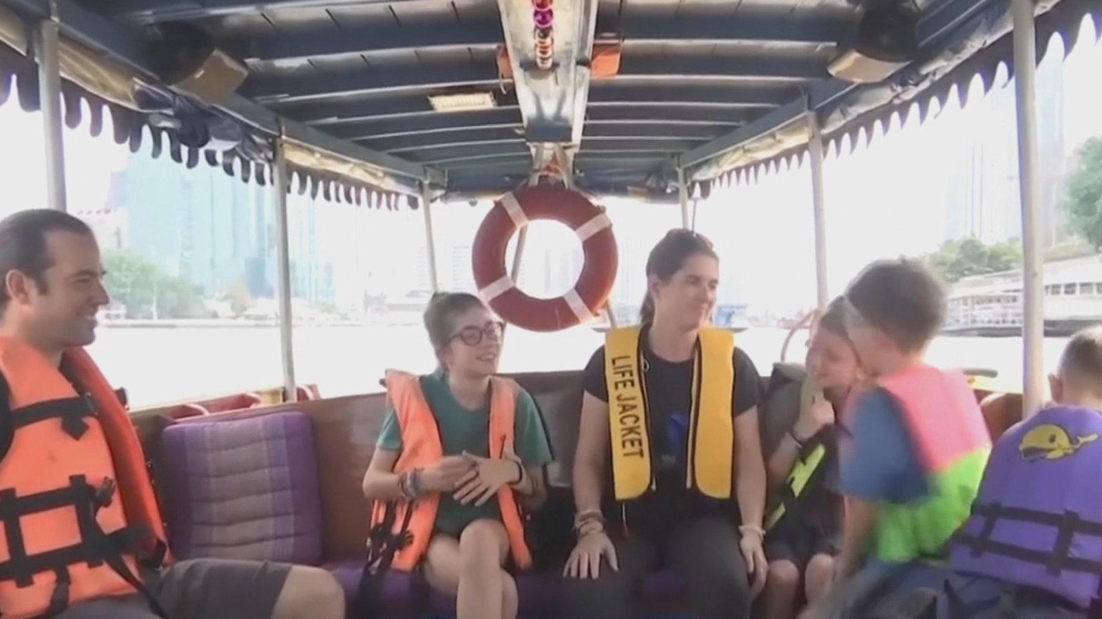 樂觀面對命運 加父母攜即將失明子女遊遍世界