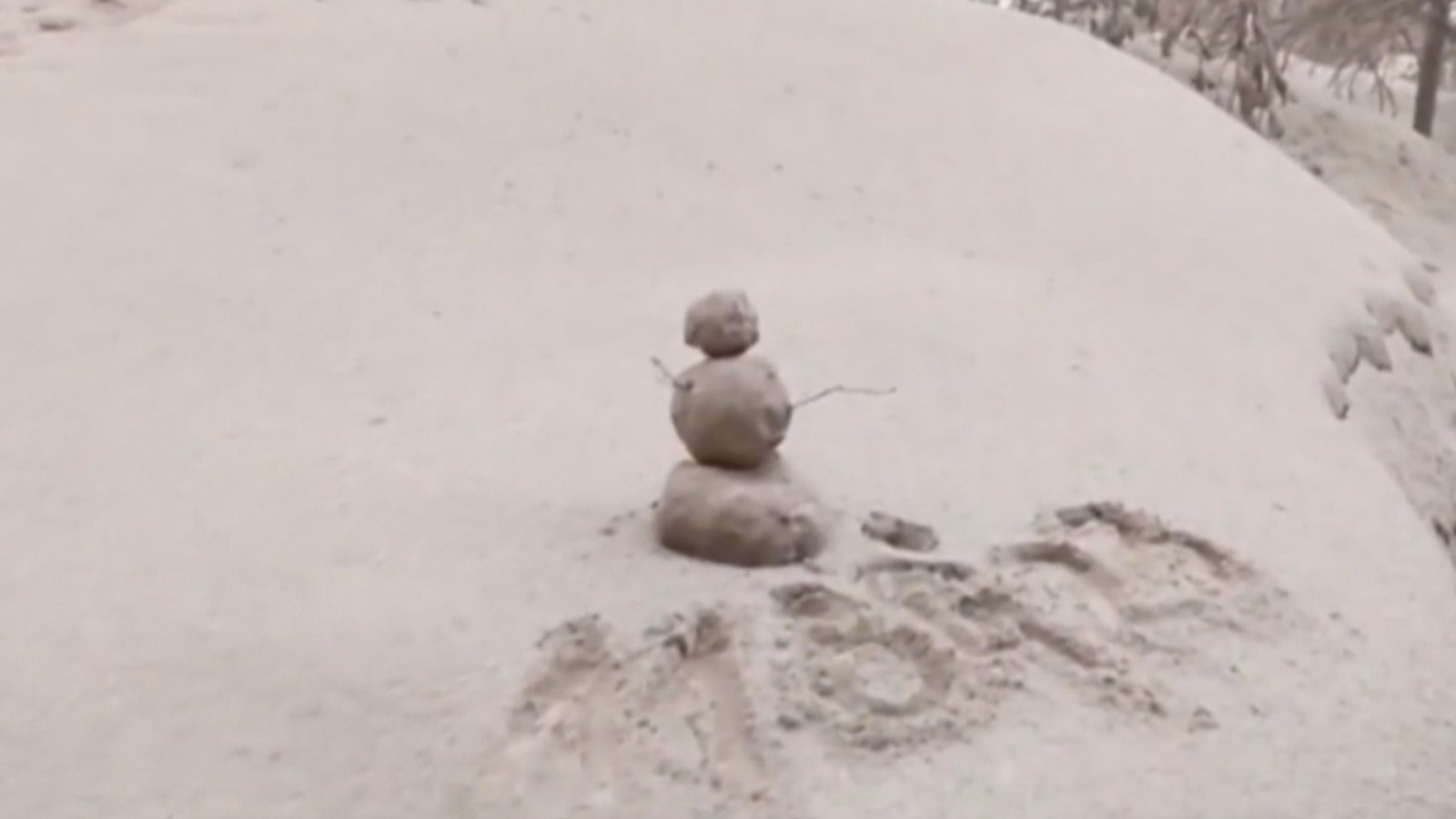 俄羅斯火山大噴發 火山灰可以這樣玩