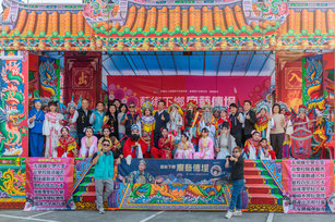 嘉縣太保廟藝傳埕 青銀素人歌仔戲團開鑼登場(嘉義縣政府提供)