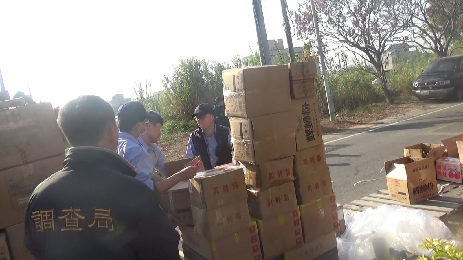 過年前夕強力掃蕩 守護國門最前線 高雄關全力打擊走私。(圖/關務署高雄關)