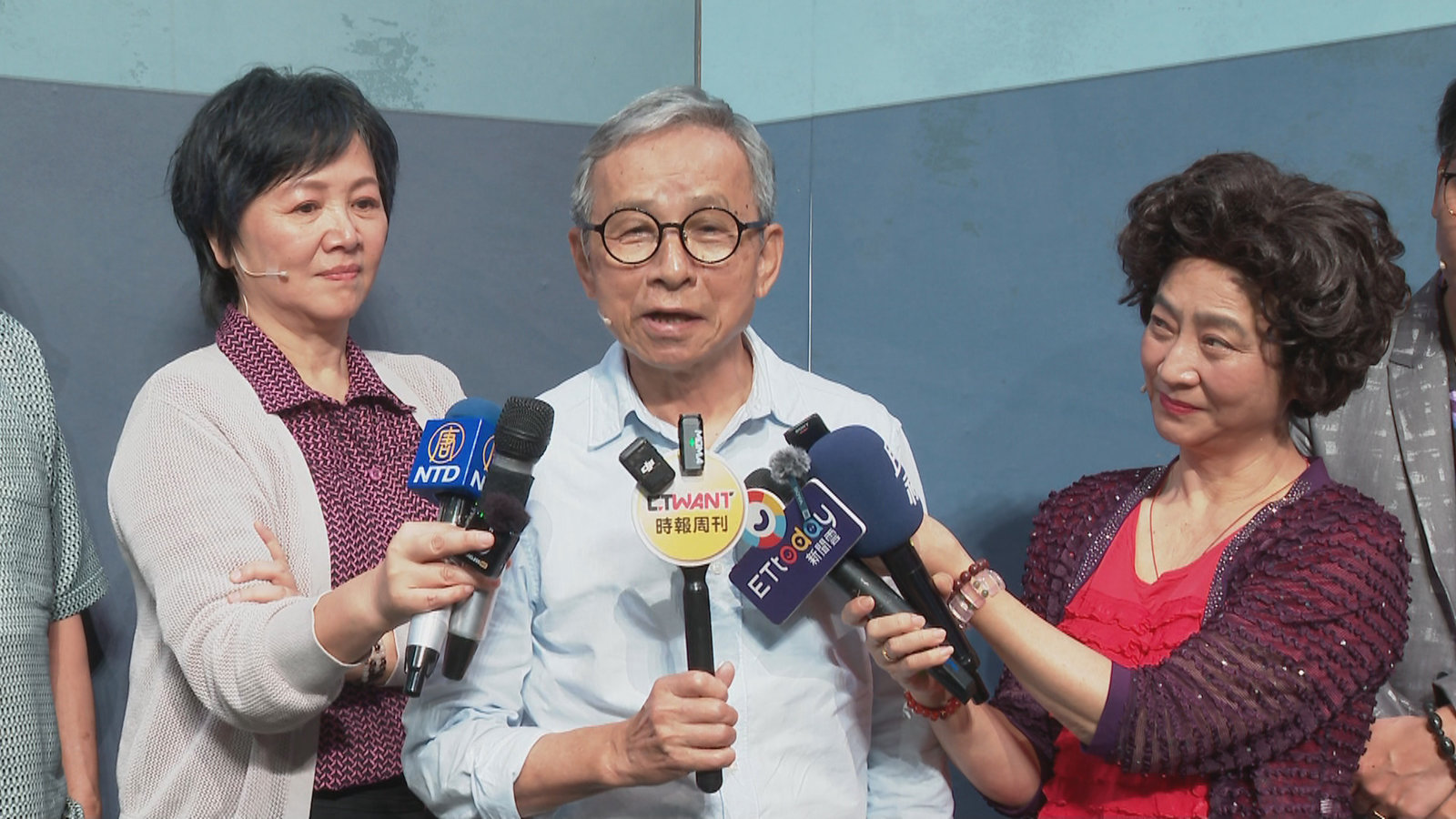 吳念真笑談變老哲學,直呼現在最需要學習的就是閉嘴。如果不控制好這張嘴,很容易變成顧人怨的嘮叨阿公喔!(記者陳輝模/攝影)