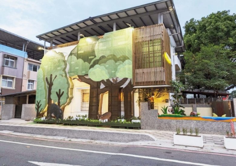 屏東林業服務小棧打造城市中的森林入口(屏東野鳥學會 提供)