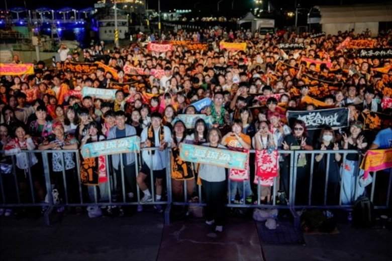 台式搖滾辦桌吸人潮 鹽琉大秀無人機點亮觀光
