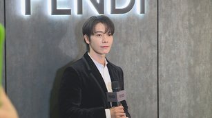 Super Junior男星東海23日現身台北101,出席精品酒會活動。(記者胡宗翰/攝影)