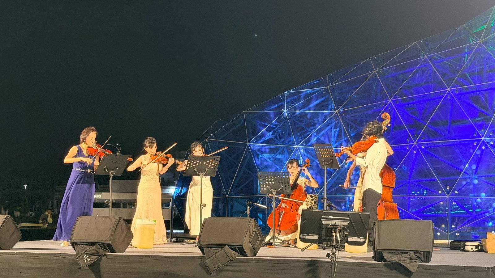 「姊弟琴深」音樂祭 浪漫琴聲點亮高跟鞋教堂(姊弟琴深團隊提供)