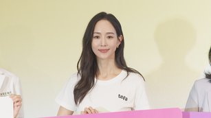 張鈞甯今(15)日出席台灣凍卵協會公益希望計畫記者會,透露自己這一兩年已凍卵。(記者林鈺唐/攝影)
