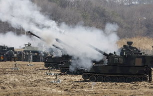 美韓進行聯合實彈射擊演習