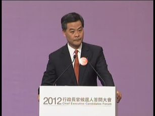 涉地下黨身份談鎮壓 梁振英續被轟