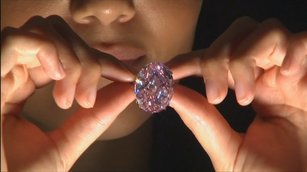 532-11 史上最精美超大粉鑽 粉紅之星復出拍賣-4