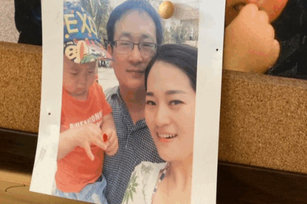 4月5日上午，王全璋律師出獄，但他沒能回到北京與妻兒團聚，被當局強制送往老家山東濟南的一處房屋，再次失去自由。（李文足推特）