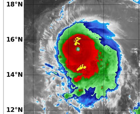 鄭明典 颱風璨樹眼牆雲系均勻環繞近最強等級 新唐人亞太電視台