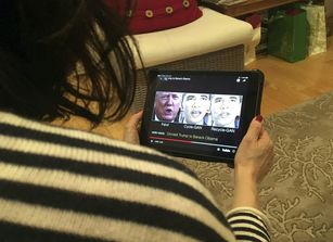 法務部官員指出，近日刑事警察局查獲「AI換臉」造假影片，此種Deepfake深度偽造影片危害民眾權益鉅大，從破壞名譽、假冒身分、影響金融市場，到操縱民主選舉結果，將朝加重刑責方向修法予以嚴懲。示意圖。（圖／GettyImages）