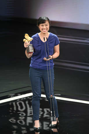 第58屆金馬獎最佳導演｜羅卓瑤《花果飄零》（演員黎卓玲代領）[金馬執委會提供]