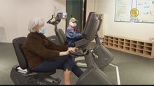 醫院幫長輩組隊上健身房 室內健身房吹起銀髮風