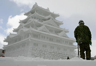 日本31日許多地方清晨低溫都在攝氏零度以下，其中以北海道最冷，不僅出現「比冷凍庫還冷」的零下29.3度低溫，連白天高溫都不到零度。示意圖。（圖／GettyImages）