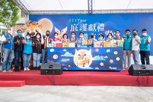 中秋佳節將至，桃園市勞動局舉辦「庇護中秋產品暨職業重建嘉年華成果發表會」。 (桃園市政府提供)