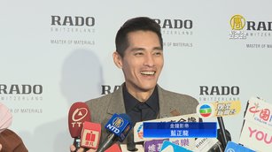 藍正龍形容「店裝潢很像我單身時的家，現在感覺比較『溫馨』。」