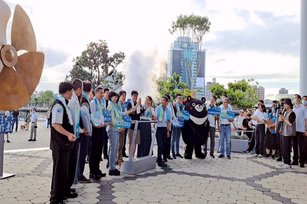 2023高雄海洋派對啟動儀式暨愛河灣水樂園開幕活動。(圖／葉子棻)