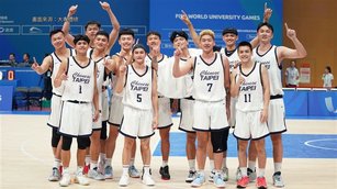 中華男籃97比84擊敗中國隊 要拚最佳排名