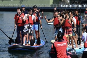 陳其邁力邀體驗冬季愛河水域系列活動