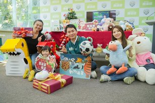 嘉義縣山區立委候選人陳冠廷在竹崎競選總部發起聖誕節玩具傳愛活動（陳冠廷競辦提供）