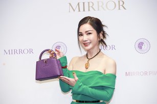 陳美鳳30日出席台灣知名珠寶品牌「Mirror皇宣緣」續約記者會。（畫面來源：皇宣緣 提供）