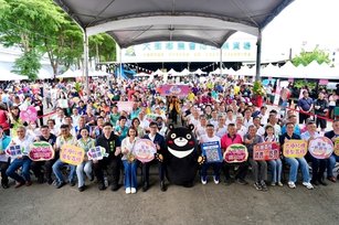 2024高雄鳳荔季熱鬧登場。(圖／高雄市政府)