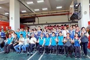 高雄市義勇消防第二救護大隊仁武救護義消分隊成隊。(圖／葉子棻)