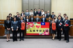 高雄市與日本和歌山市簽署交流促進備忘錄 深化友好合作(高雄市府 提供)
