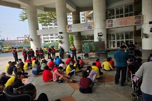 消防體驗營由仁武宣導分隊及仁武救護分隊協助宣導(高雄市消防隊 提供)