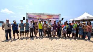 墾丁國家公園管理處於今天（10日）上午舉行「南灣沙灘嘉年華起跑記者會」，正式揭開一系列豐富多元的海灘系列活動（墾管處提供）