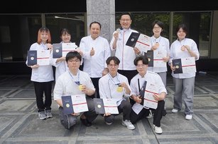 大葉大學餐旅系、烘焙學程學生參加首爾廚藝挑戰賽，獲2金1銀5銅3佳作。（大葉大學提供）