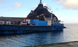 為強化海洋污染事故即時應變能力，海保署於颱風季來臨前，在全國建置完成「海污資材應變倉庫」。（海洋保育署提供）