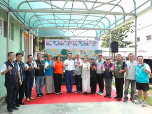 文化基金會推動藝術進校園　東榮國小打造社區共融拼貼牆