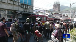 直擊！兩萬鏟子超人在災區 大量力量做後盾