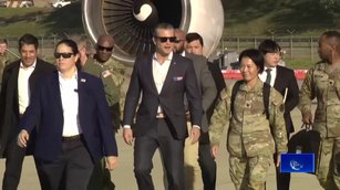 時隔8年 美國防長再赴南北韓非軍事區板門店