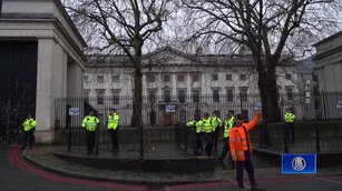 中共巨型大使館爭議延燒 在英悄部署大量外交人員