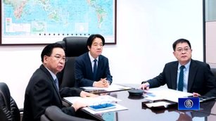 中共圍台實彈軍演發射27枚火箭 台總統嚴厲譴責