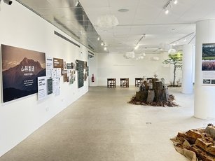 結合薰衣草森林美學設計展場空間，營造療癒感。（森林保育署南投分署提供）