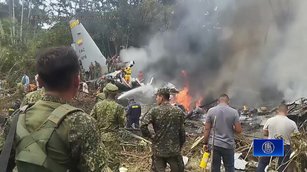 哥倫比亞軍機墜毀66死 政府砍國防預算導致？