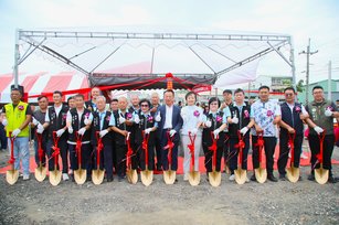 嘉義縣水上鄉龍德橋是地方重要交通樞紐，因橋體老舊、橋面狹窄，今天（23日）舉行改建工程祈福動土典禮。（嘉義縣政府提供）